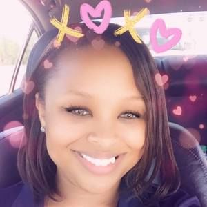 Meet your Posher, Latonya